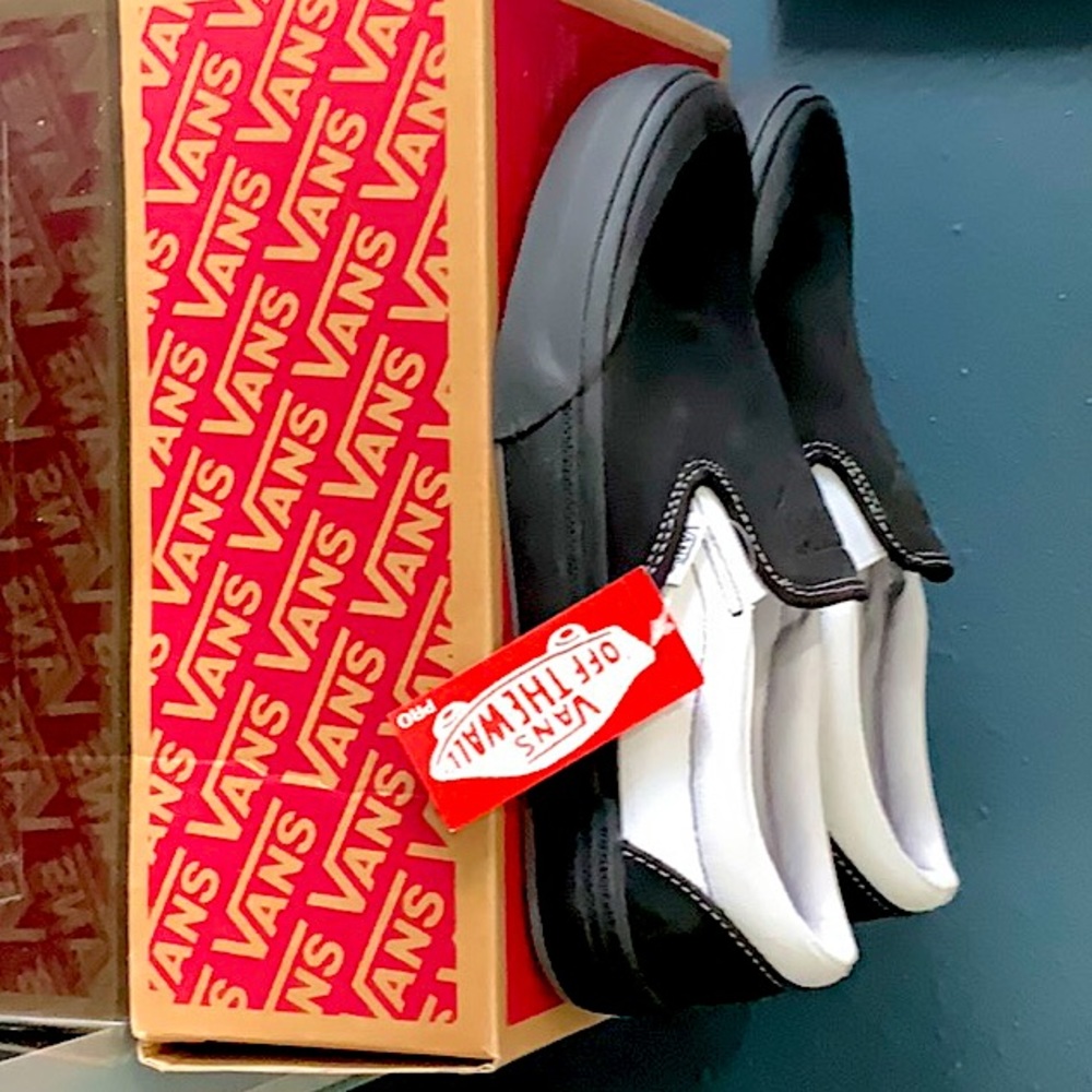 New Vans black BMX Slip-on